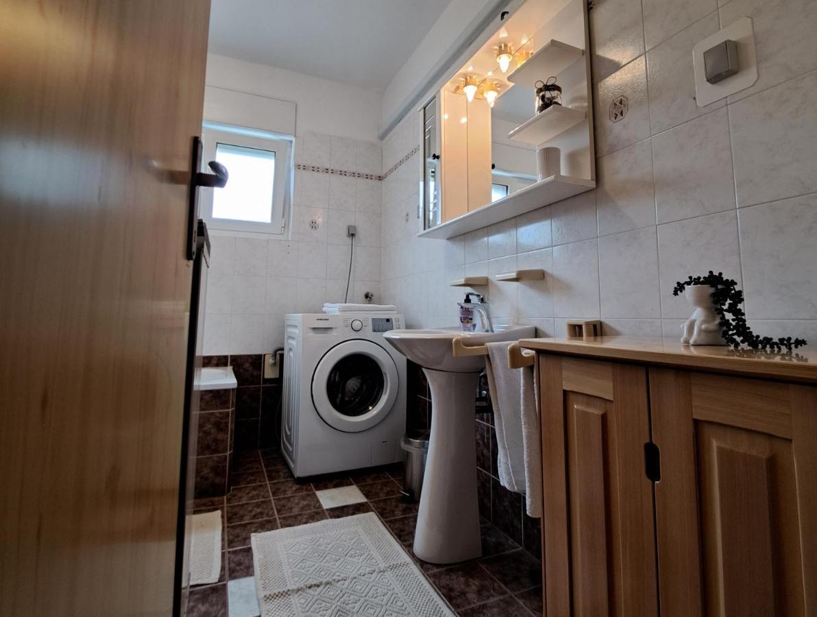 רוביני Apartment Nina מראה חיצוני תמונה
